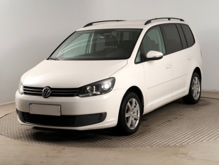 Volkswagen Touran, 2012 - pohled č. 3