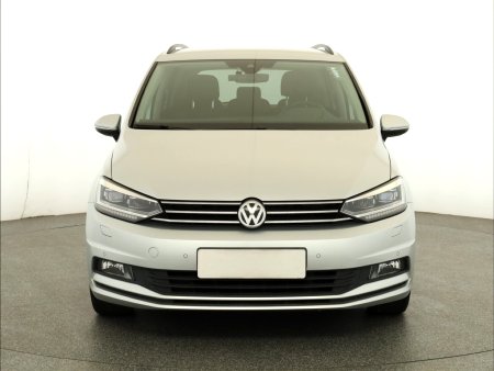 Volkswagen Touran, 2016 - pohled č. 2