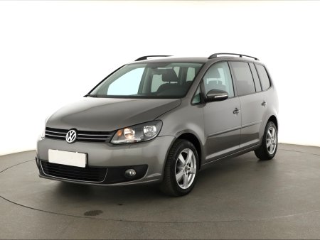 Volkswagen Touran, 2011 - pohled č. 3