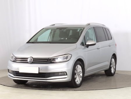 Volkswagen Touran, 2017 - pohled č. 3