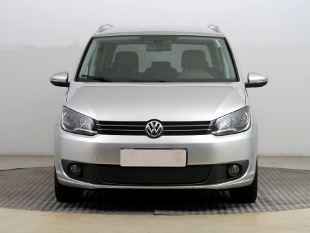 Volkswagen Touran, 2015 - pohled č. 2