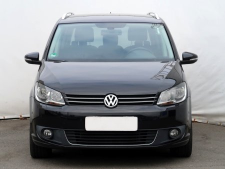 Volkswagen Touran, 2012 - pohled č. 2