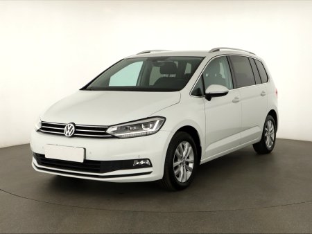 Volkswagen Touran, 2018 - pohled č. 3
