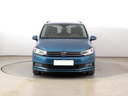 Volkswagen Touran, 2016 - pohled č. 2
