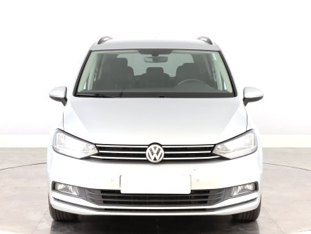 Volkswagen Touran, 2016 - pohled č. 2