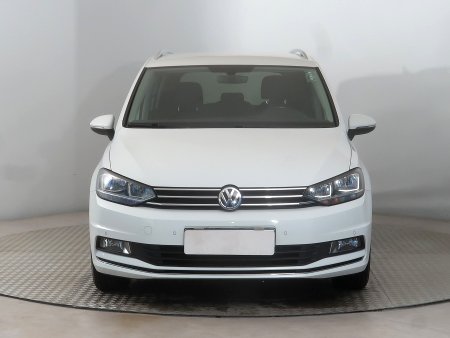 Volkswagen Touran, 2016 - pohled č. 2