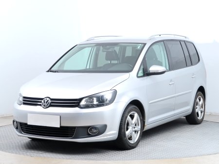 Volkswagen Touran, 2011 - pohled č. 3