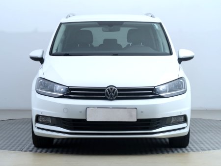 Volkswagen Touran, 2018 - pohled č. 2
