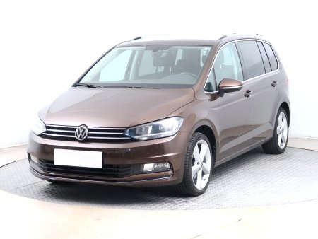 Volkswagen Touran, 2016 - pohled č. 3