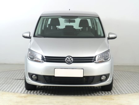 Volkswagen Touran, 2015 - pohled č. 2
