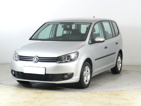 Volkswagen Touran, 2015 - pohled č. 3