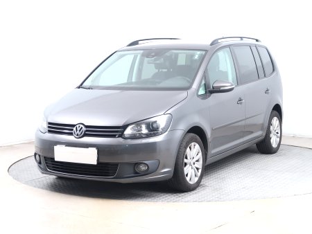 Volkswagen Touran, 2014 - pohled č. 3