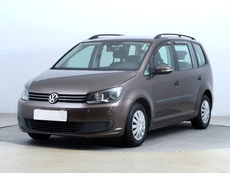 Volkswagen Touran, 2012 - pohled č. 3