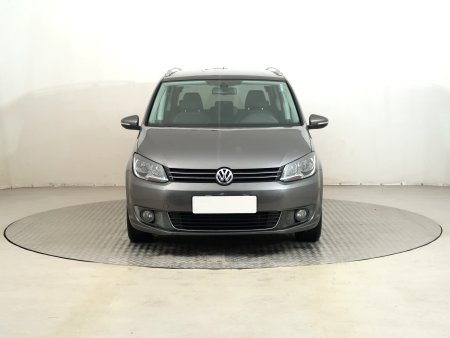Volkswagen Touran, 2011 - pohled č. 2