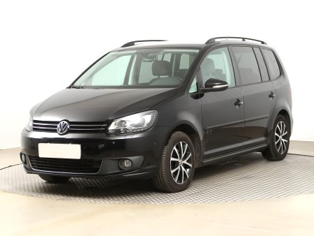 Volkswagen Touran, 2014 - pohled č. 3
