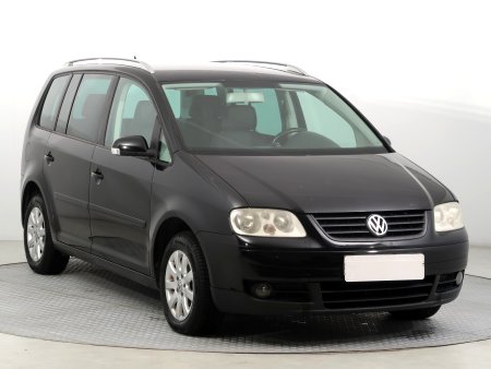 Volkswagen Touran, 2005