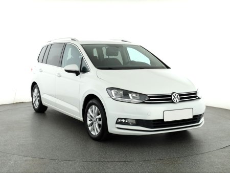 Volkswagen Touran, 2016