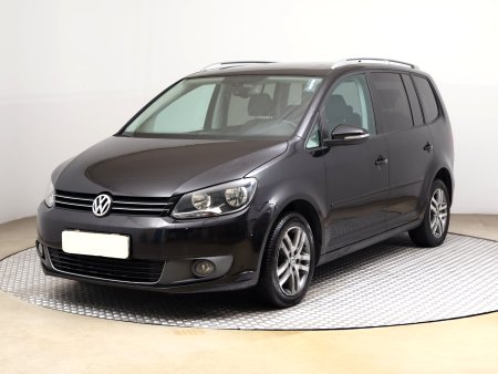 Volkswagen Touran, 2011 - pohled č. 3