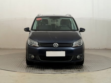 Volkswagen Touran, 2015 - pohled č. 2