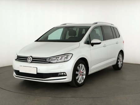Volkswagen Touran, 2018 - pohled č. 3