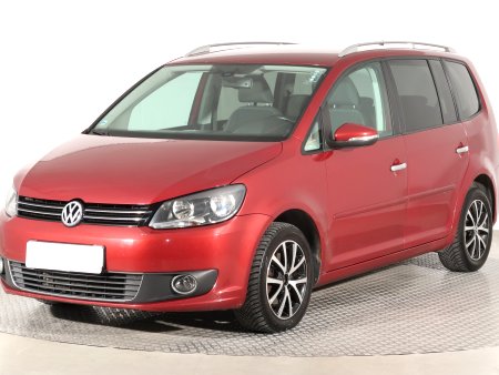Volkswagen Touran, 2011 - pohled č. 3