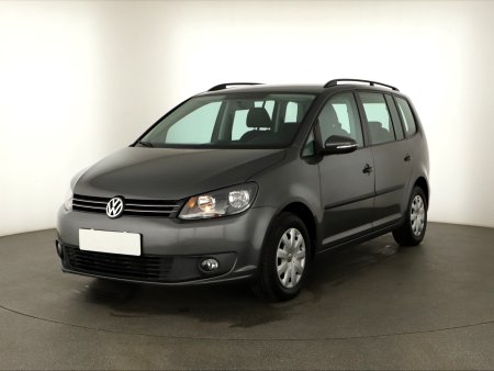 Volkswagen Touran, 2011 - pohled č. 3
