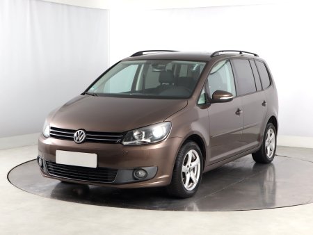 Volkswagen Touran, 2011 - pohled č. 3