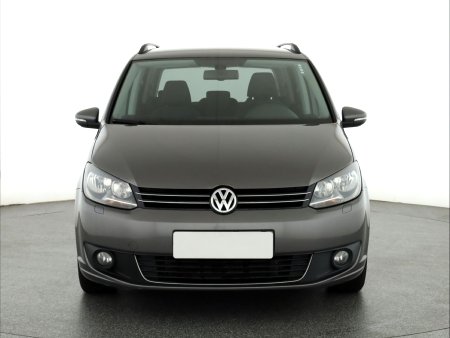 Volkswagen Touran, 2012 - pohled č. 2