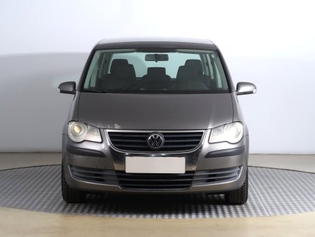 Volkswagen Touran, 2008 - pohled č. 2