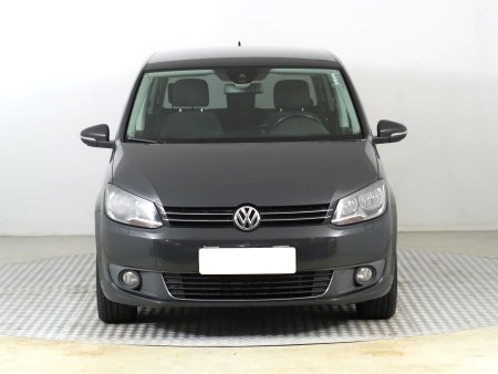 Volkswagen Touran, 2014 - pohled č. 2