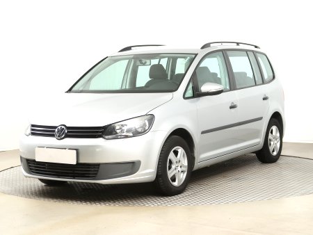 Volkswagen Touran, 2011 - pohled č. 3