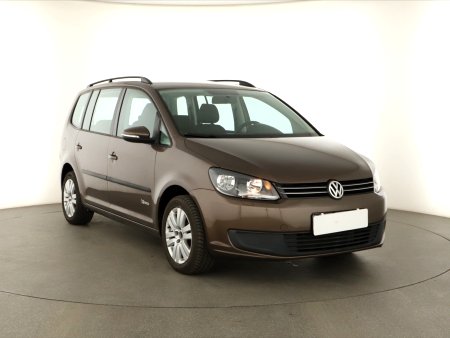 Volkswagen Touran, 2013