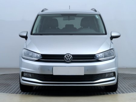 Volkswagen Touran, 2019 - pohled č. 2