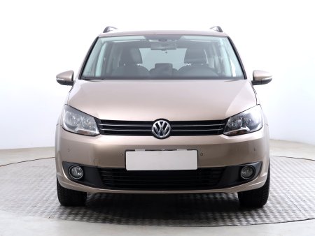 Volkswagen Touran, 2011 - pohled č. 2