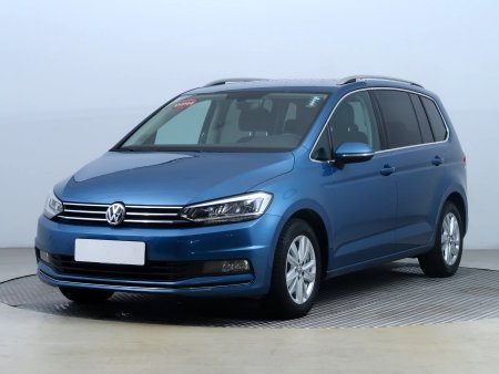 Volkswagen Touran, 2020 - pohled č. 3