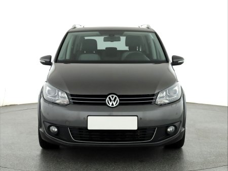 Volkswagen Touran, 2015 - pohled č. 2