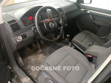 Volkswagen Touran, 2006 - pohled č. 3