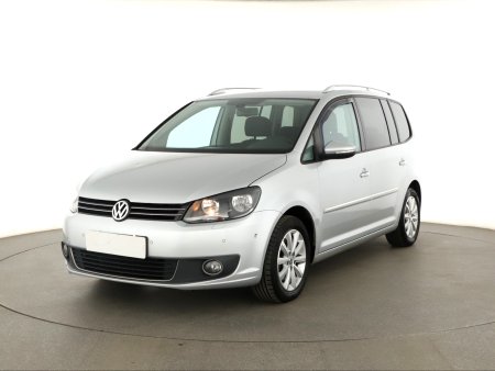 Volkswagen Touran, 2013 - pohled č. 3