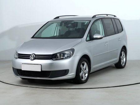 Volkswagen Touran, 2013 - pohled č. 3