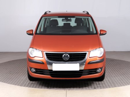 Volkswagen Touran, 2010 - pohled č. 2