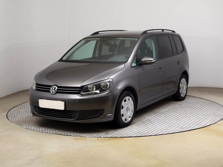 Volkswagen Touran, 2011 - pohled č. 3