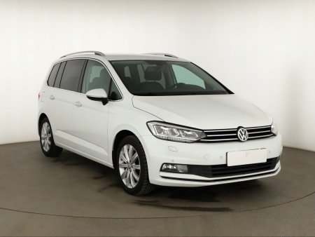 Volkswagen Touran, 2015