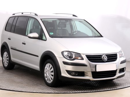 Volkswagen Touran, 2010