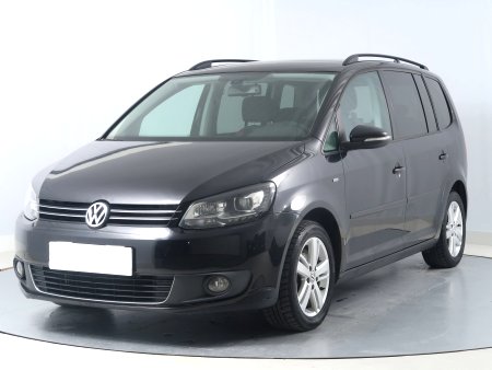 Volkswagen Touran, 2013 - pohled č. 3