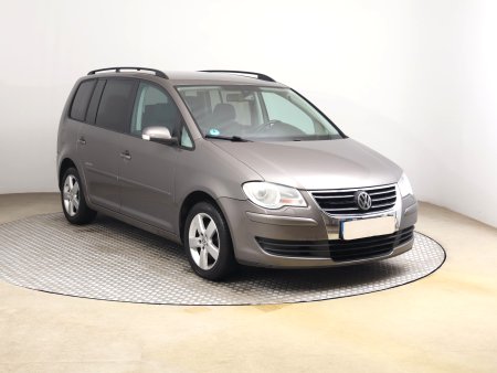 Volkswagen Touran, 2009