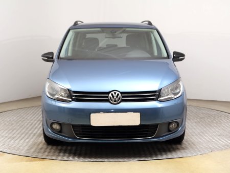Volkswagen Touran, 2012 - pohled č. 2