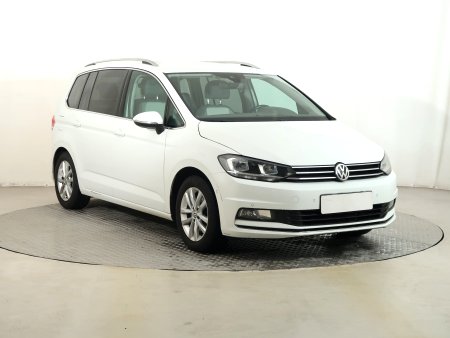 Volkswagen Touran, 2016
