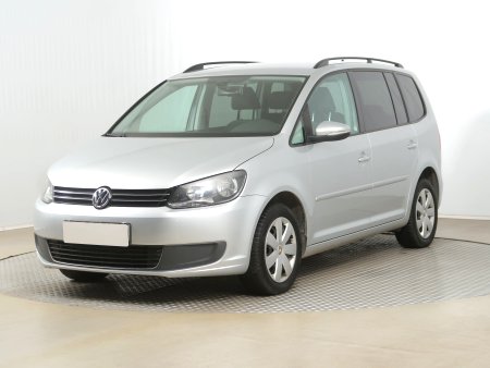 Volkswagen Touran, 2011 - pohled č. 3