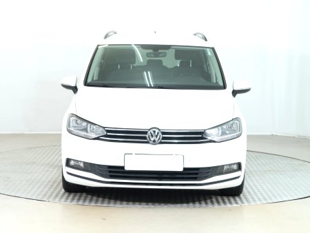 Volkswagen Touran, 2017 - pohled č. 2