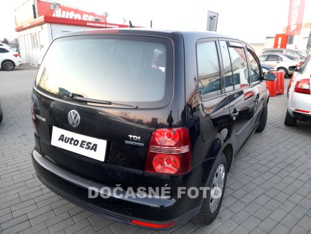 Volkswagen Touran, 2009 - pohled č. 2